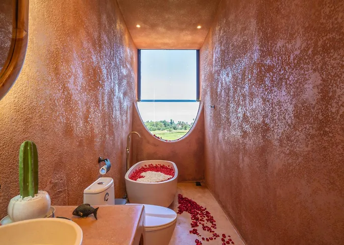 Villa Sajeeva Private Honeymoon - Brand New *