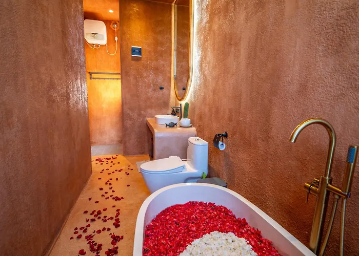 Villa Sajeeva Private Honeymoon - Brand New